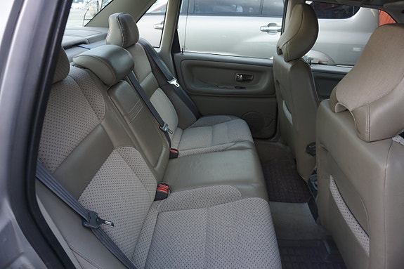 Volvo S70 7 of 11