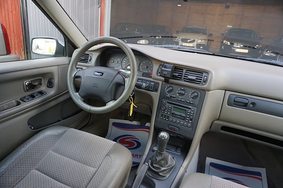 Volvo S70 6 of 11