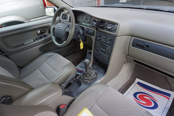 Volvo S70 9 of 11