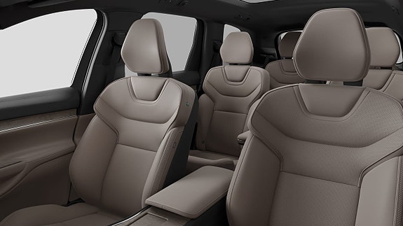 Volvo EX90 24 of 30