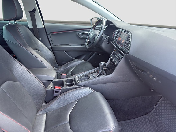 Seat Leon 10 of 15