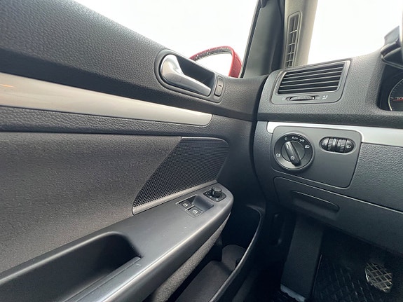 Volkswagen Golf I 14 of 19