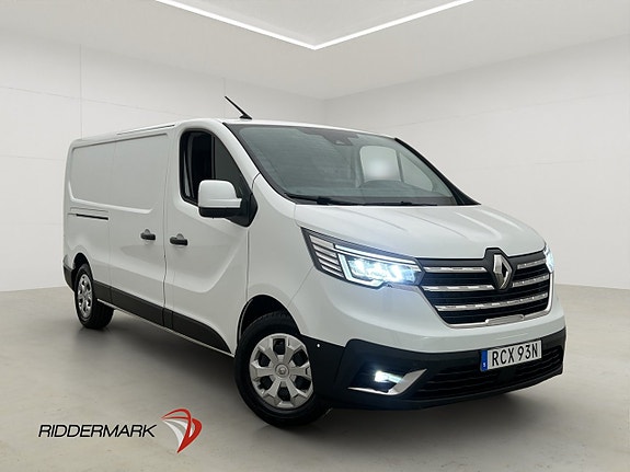 Renault Trafic 3 of 29
