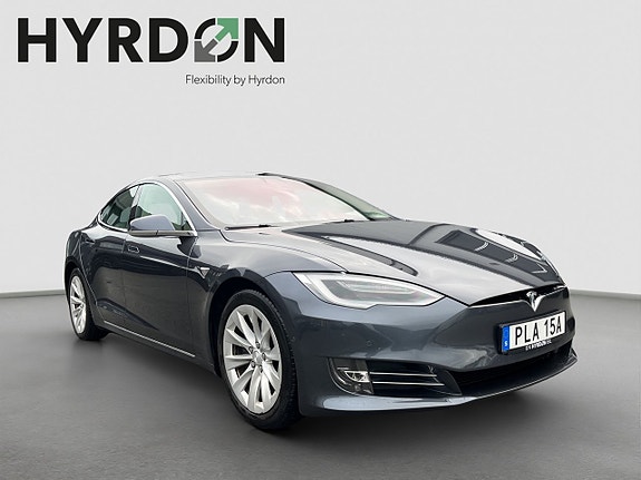 Tesla Model S 3 of 18