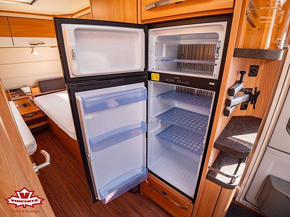 Knaus Südwind 580 EU Silver selection *Långbädd 6 of 19