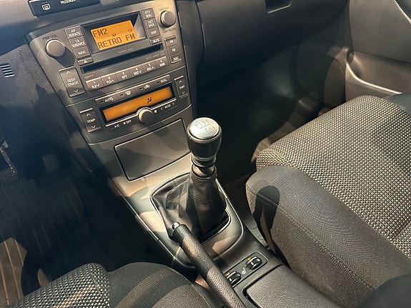 Toyota Avensis 15 of 20