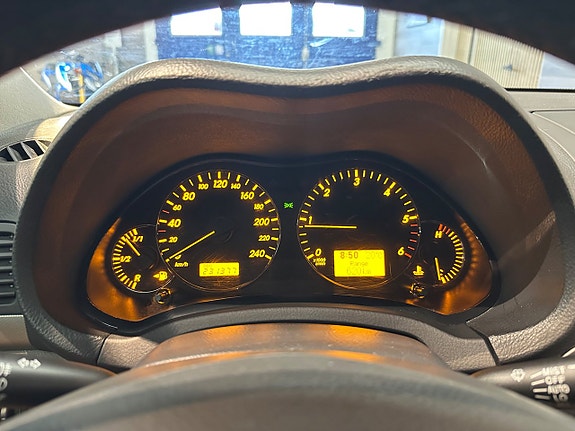 Toyota Avensis 16 of 20