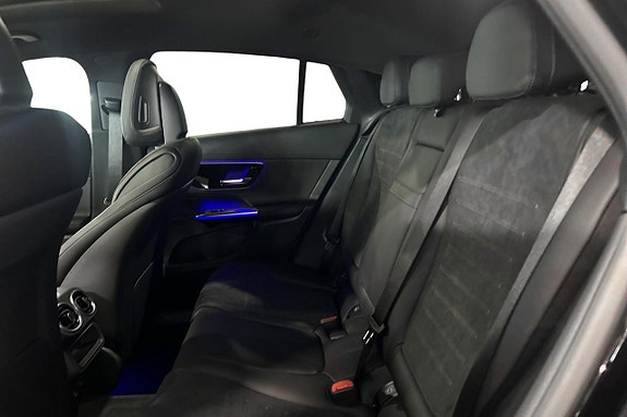 Mercedes-Benz GLC300 de 11 of 12