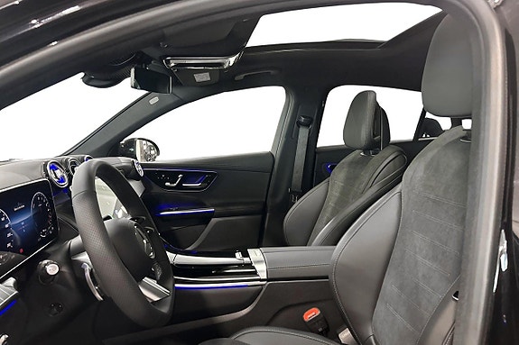 Mercedes-Benz GLC300 de 12 of 12