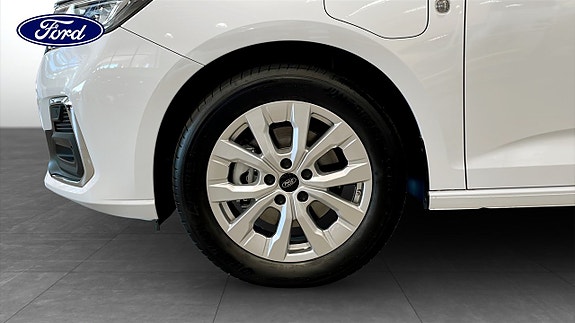 Ford Connect Tourneo 9 of 21