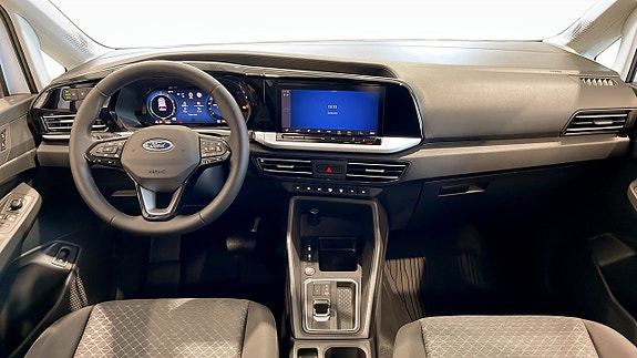 Ford Connect Tourneo 4 of 21