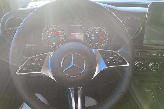 Mercedes-Benz eCitan 7 of 15