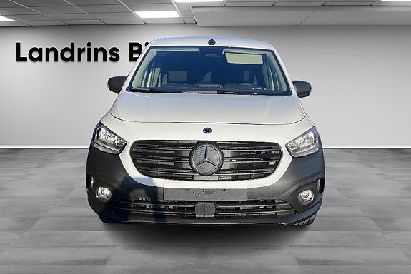 Mercedes-Benz eCitan 2 of 15