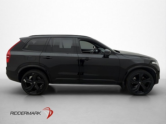 Volvo XC90 9 of 30
