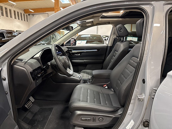 Honda CR-V 8 of 21