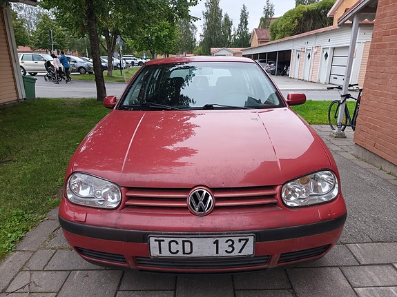 Volkswagen Golf IV 6 of 8