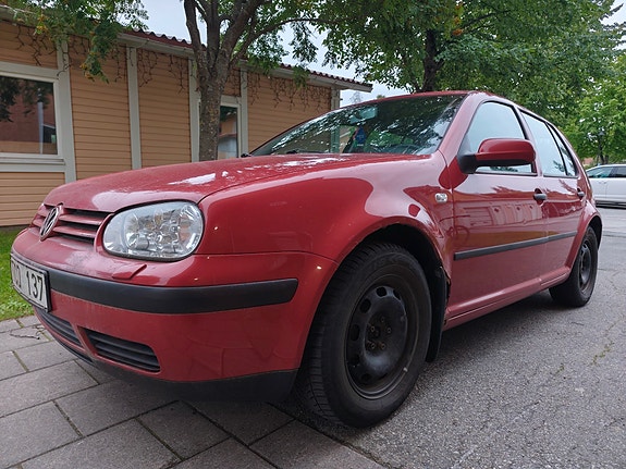 Volkswagen Golf IV 5 of 8
