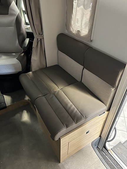 Challenger 318 Queensbed Ultimate Edition M26 - Fiat Ducato 2.2L 140 HK Automat 7 of 21