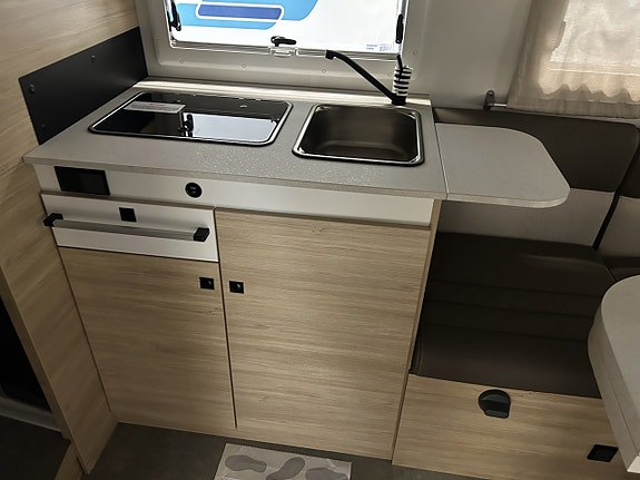 Challenger 318 Queensbed Ultimate Edition M26 - Fiat Ducato 2.2L 140 HK Automat 11 of 21