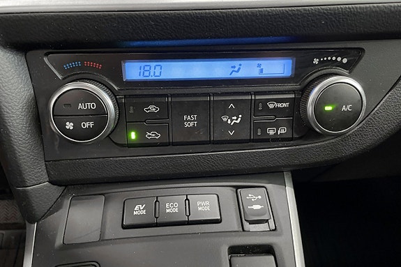 Toyota Auris 20 of 22