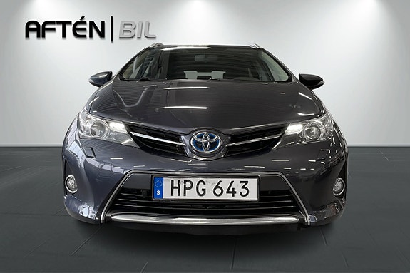 Toyota Auris 3 of 22