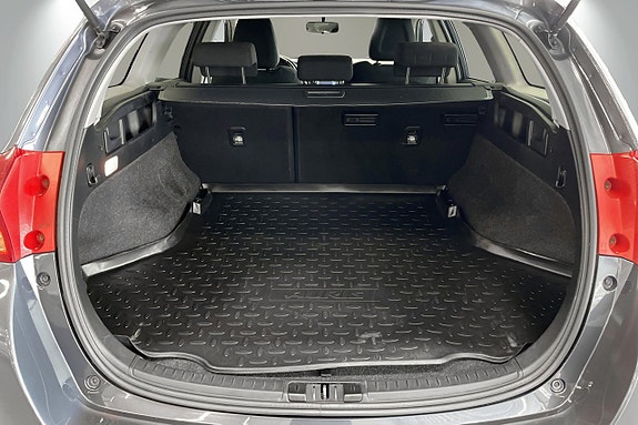 Toyota Auris 17 of 22