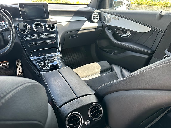 Mercedes-Benz GLC220 d 4 of 7