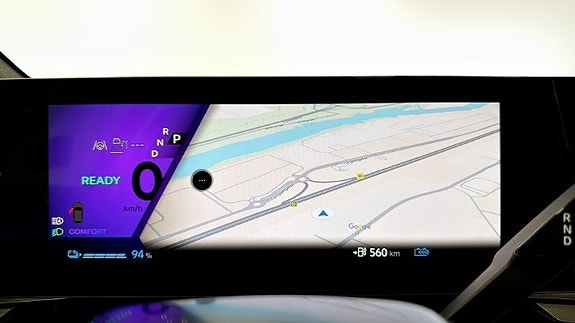 Renault Scenic E-Tech 17 of 24
