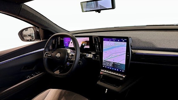 Renault Scenic E-Tech 16 of 24