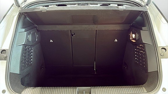 Renault Scenic E-Tech 23 of 24