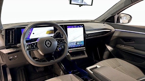 Renault Scenic E-Tech 15 of 24
