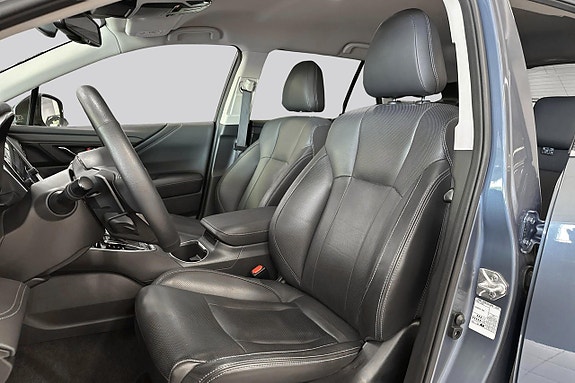 Subaru Outback 8 of 19