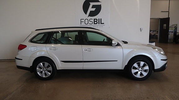 Subaru Outback 3 of 19