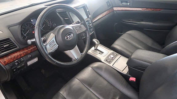 Subaru Outback 9 of 19