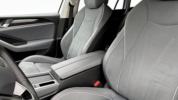 Volkswagen Passat 8 of 19