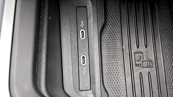 Volkswagen Passat 18 of 19