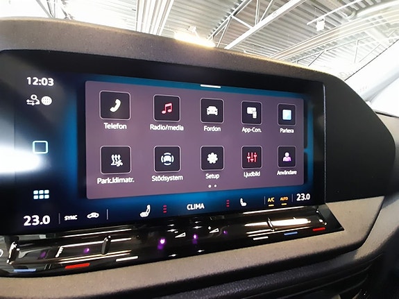 Volkswagen Caddy 24 of 25