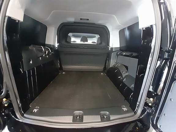Volkswagen Caddy 8 of 25