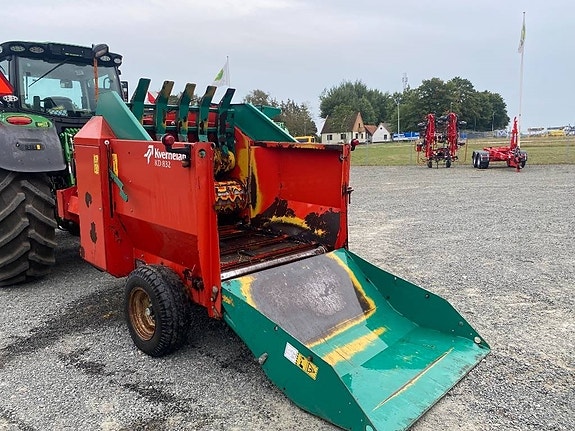 Kverneland KD832 2 of 6