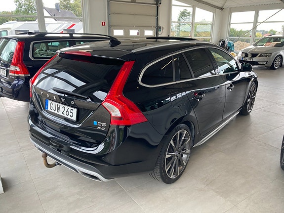 Volvo V60 3 of 11