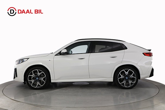 BMW iX2 9 of 29
