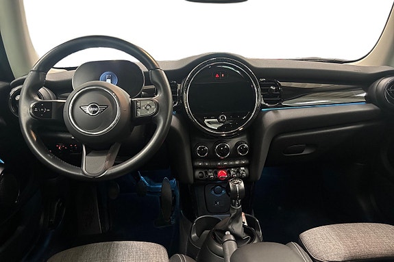 MINI Cooper 8 of 18