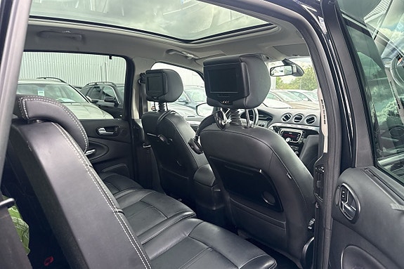 Ford S-MAX 17 of 21