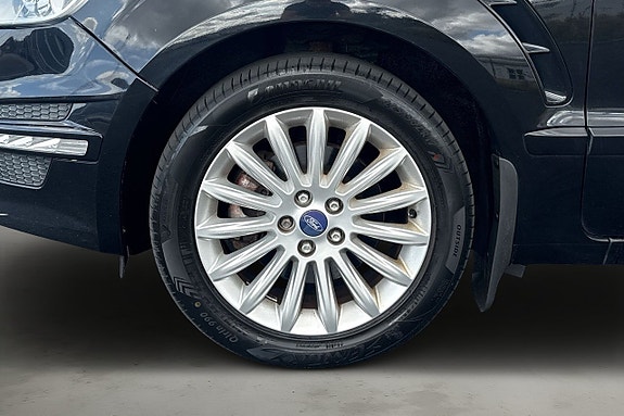 Ford S-MAX 9 of 21