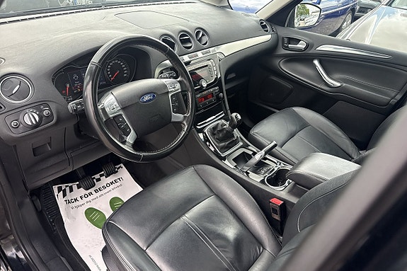 Ford S-MAX 13 of 21