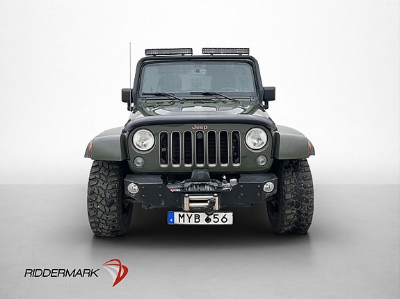 Jeep Wrangler Unlimited 2 of 28