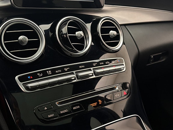 Mercedes-Benz C220 d 24 of 30