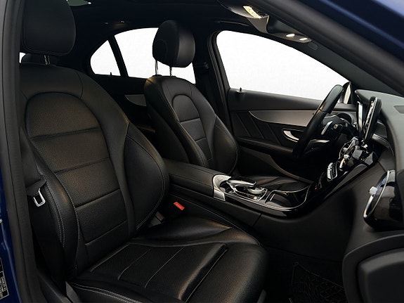 Mercedes-Benz C220 d 27 of 30