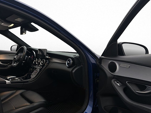Mercedes-Benz C220 d 26 of 30