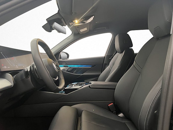 BMW 530e 13 of 30